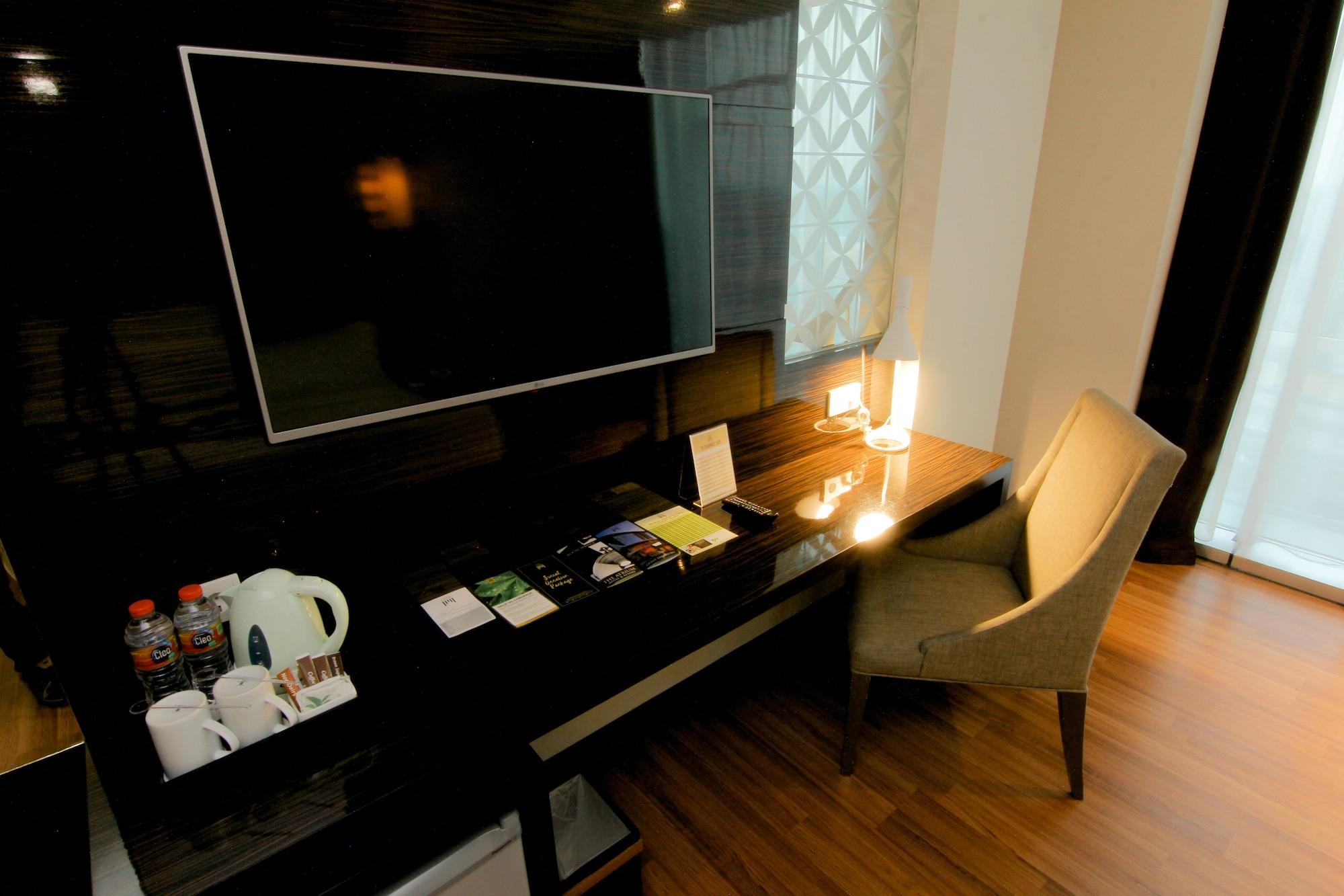 The Atrium Hotel & Resort Yogyakarta Melati Екстериор снимка
