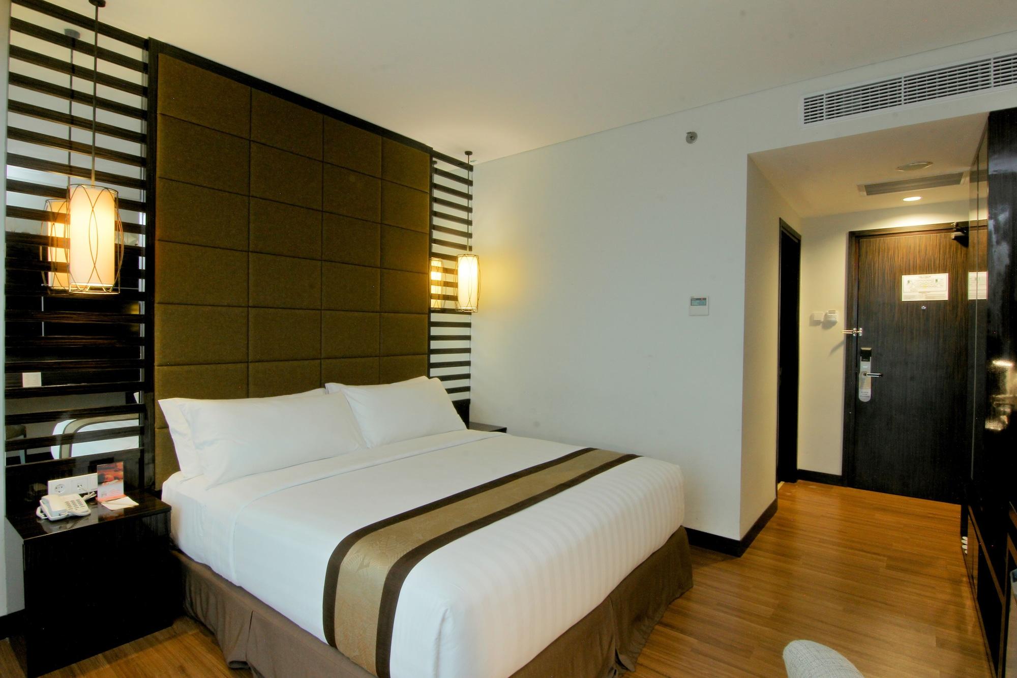 The Atrium Hotel & Resort Yogyakarta Melati Екстериор снимка