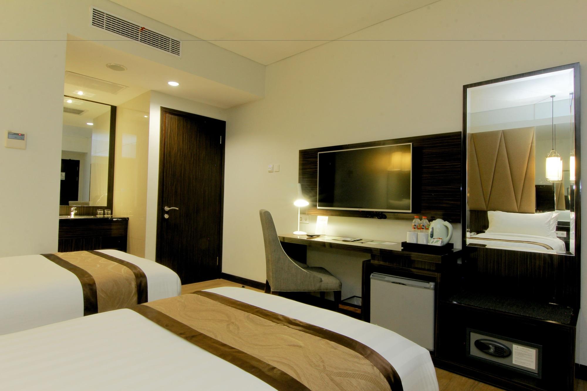 The Atrium Hotel & Resort Yogyakarta Melati Екстериор снимка