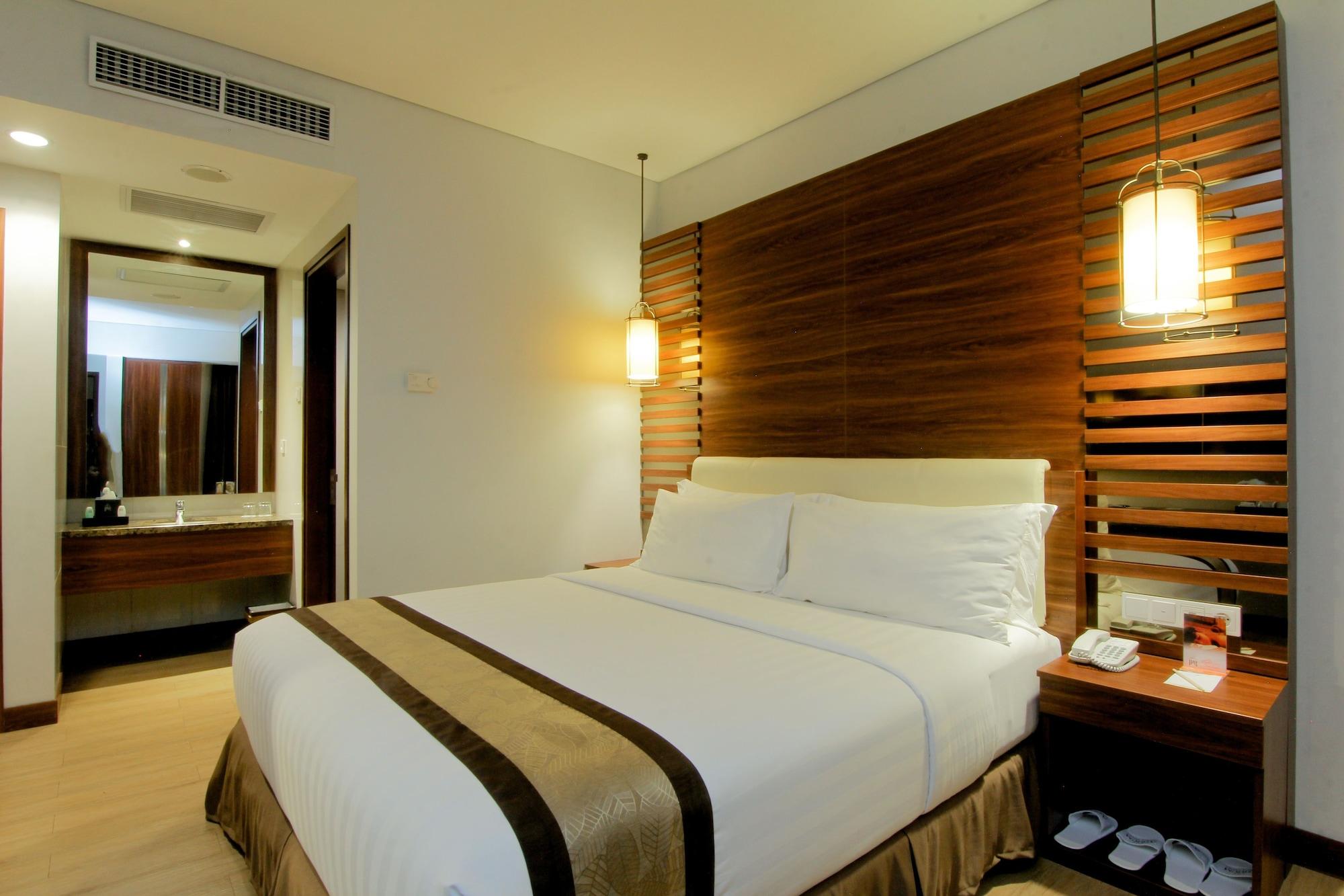 The Atrium Hotel & Resort Yogyakarta Melati Екстериор снимка
