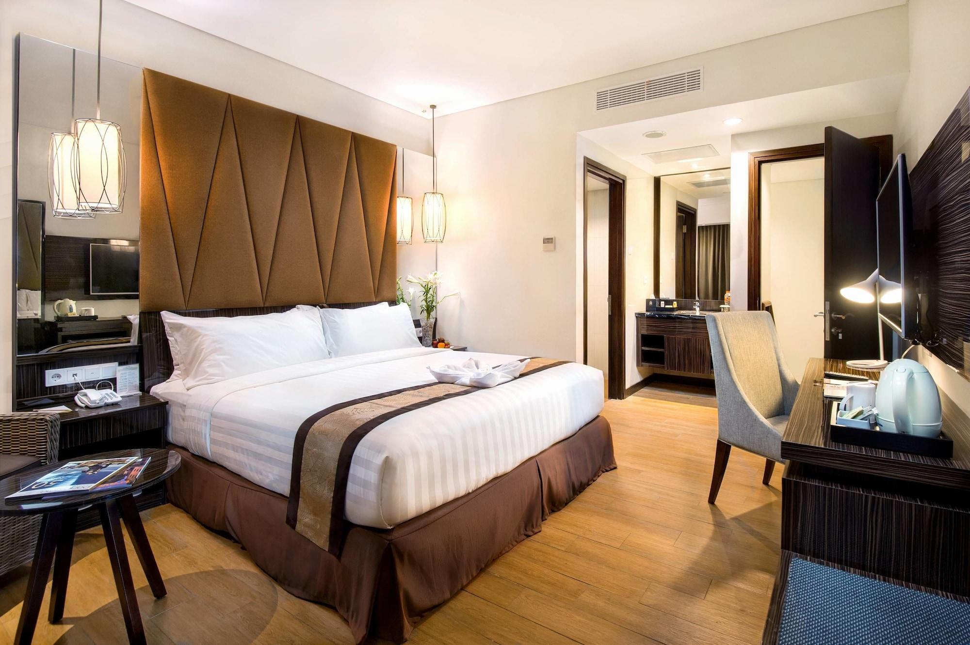 The Atrium Hotel & Resort Yogyakarta Melati Екстериор снимка
